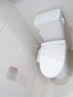 トイレ　落ち着いたトイレです