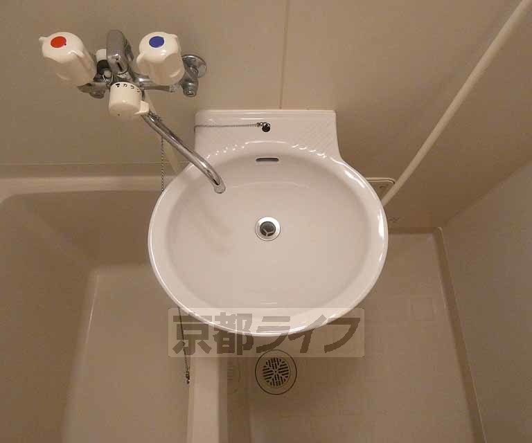 洗面設備　洗面所です。