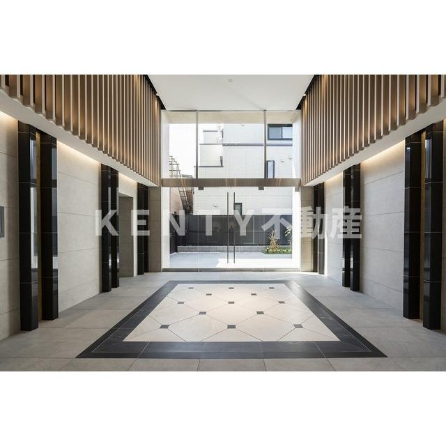 ロビー　落ち着いたロビーです