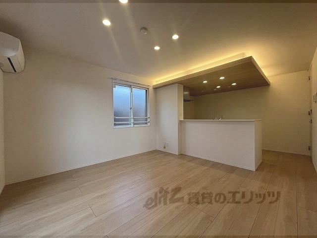 居室・リビング　リビング