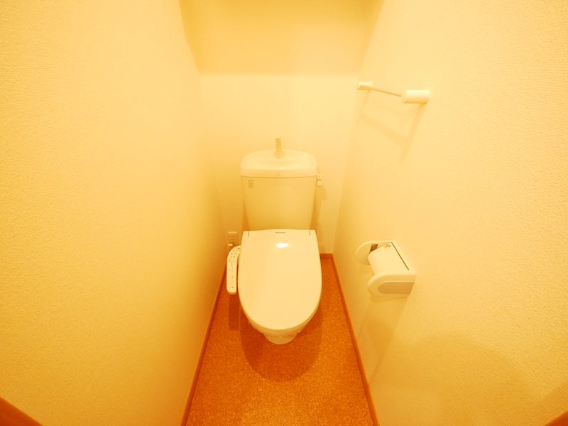 トイレ　ウォシュレット