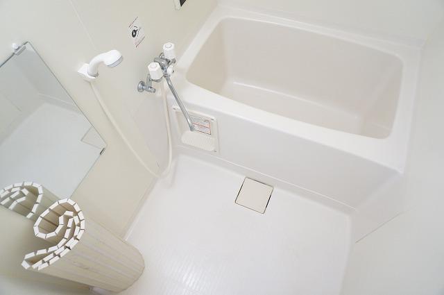 バス・シャワールーム　浴室