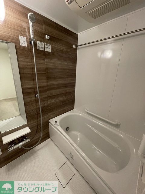 バス・シャワールーム　※写真は同タイプ住戸です。