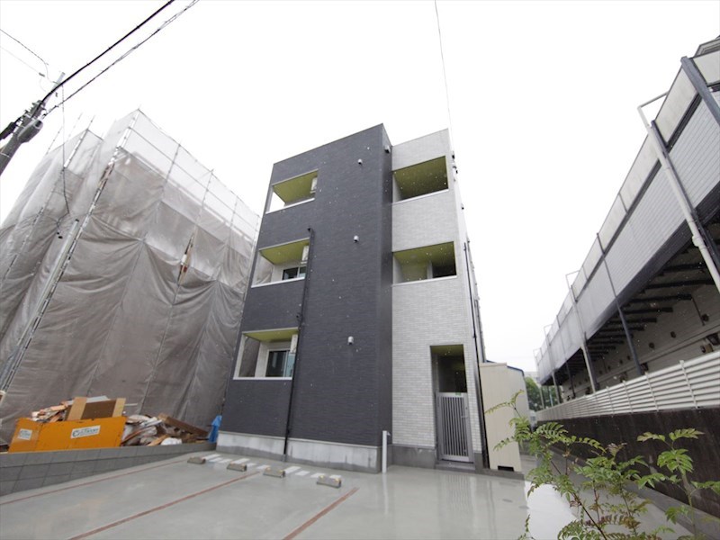 建物外観　外観　オートロック付　光インターネット無料