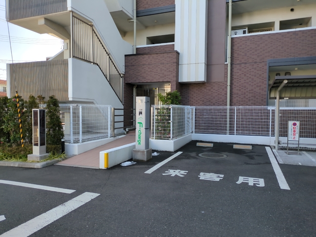 駐車場　来客用駐車場