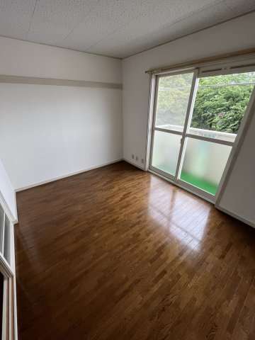 居室・リビング　別の部屋の参考写真です。