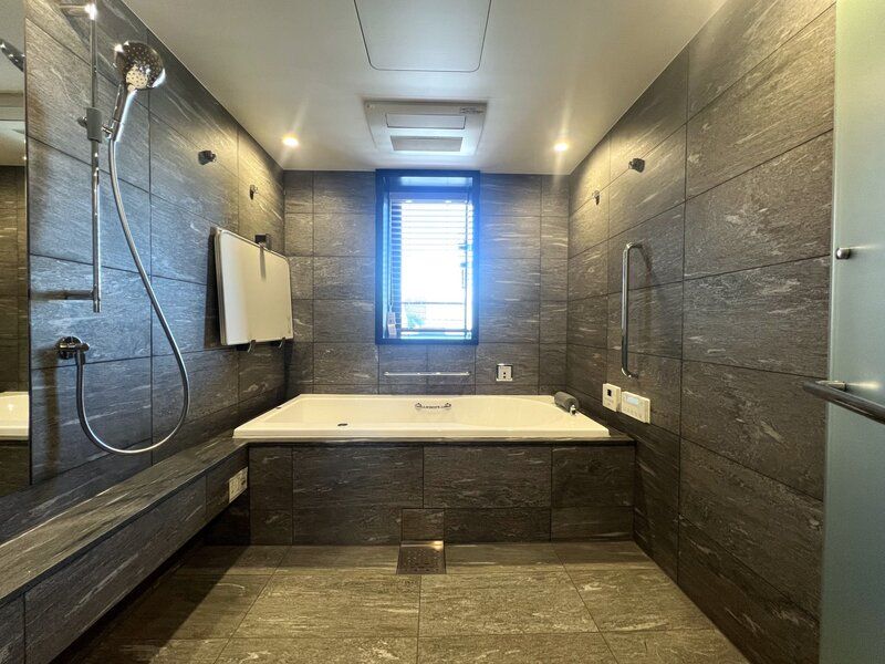 バス・シャワールーム　別部屋参考写真