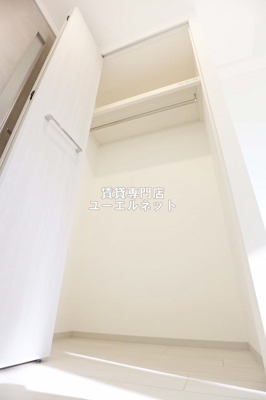 収納　クローゼット付きでお部屋もスッキリ♪