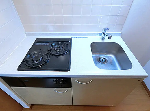 キッチン　同タイプ部屋　参考写真です