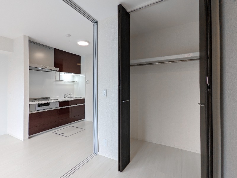 収納　図面と現状に相違がある場合には現状を優先