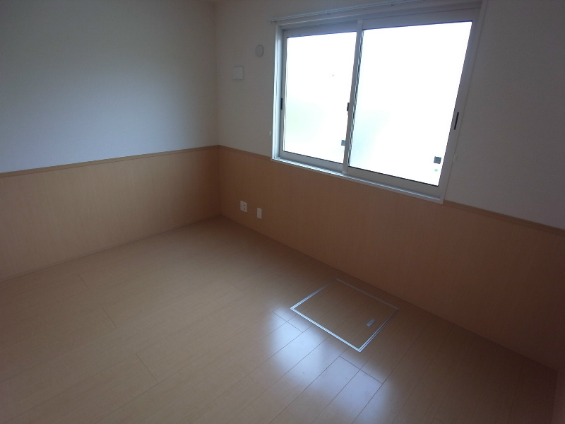 その他部屋・スペース　暖かみのある寝室で、一日の疲れをリセット♪