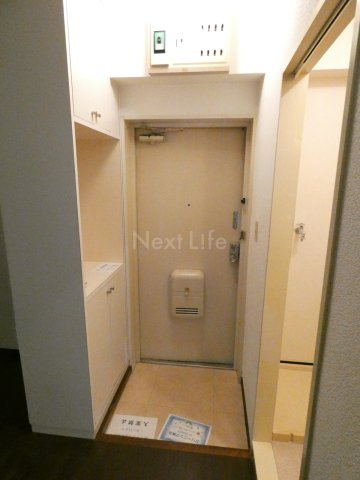 玄関　第21岩波ビル