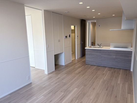 居室・リビング　※１０１号室の写真を使用しております。