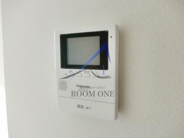 セキュリティ　モニター付きインターホンです。