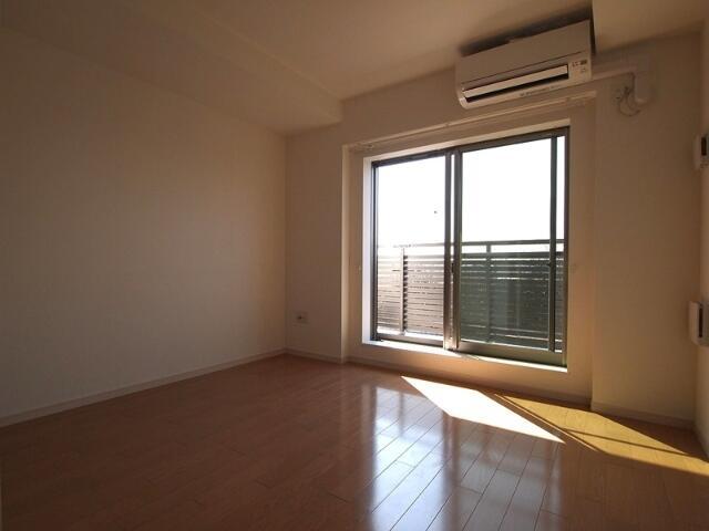 居室・リビング　?