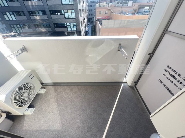 バルコニー　陽当たり良好なバルコニーです