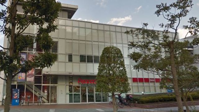スーパー　ピーコックストア芝浦アイランド店（スーパー）まで645m
