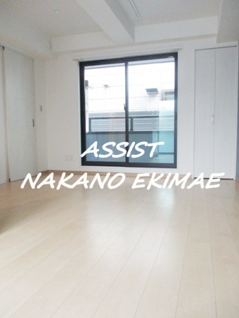 居室・リビング　反転タイプ：参考写真