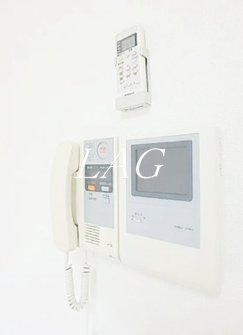 セキュリティ　モニター付きインターホンです。