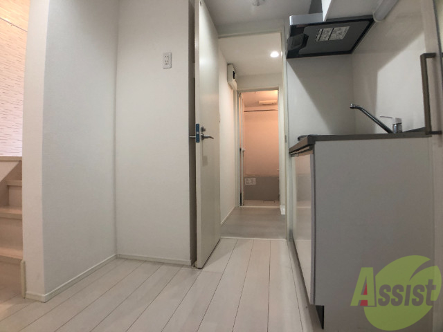 玄関　玄関の様子です。明るい印象ですね。気分もあがりそう。