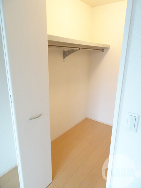 収納　ウォークインクローゼット