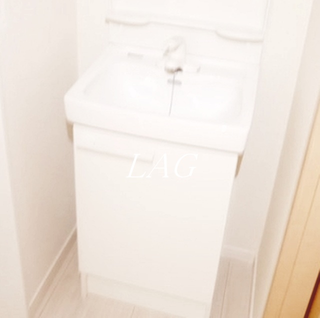 洗面設備　独立洗面台です。