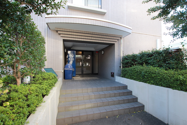 エントランス　建物入口