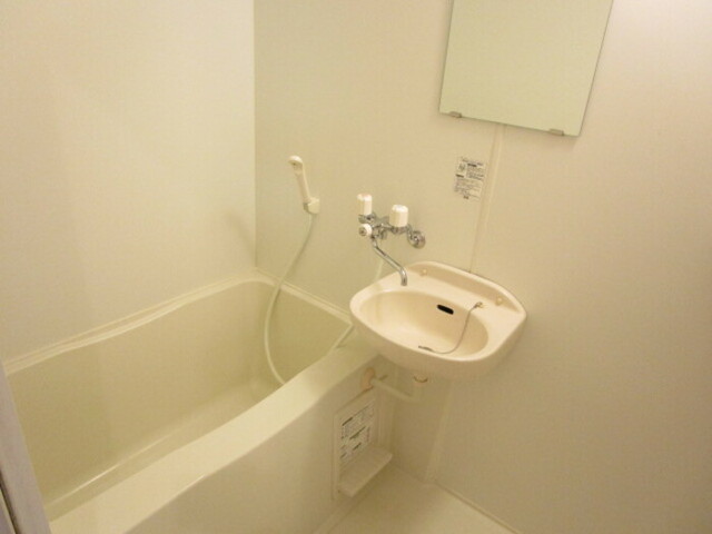 バス・シャワールーム　浴室