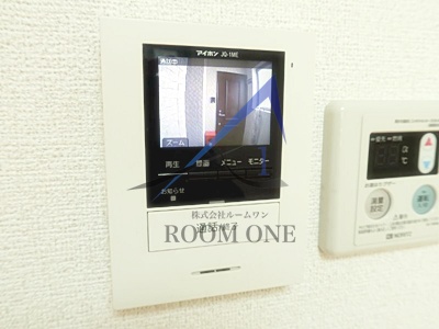 セキュリティ　モニター付きインターホンです。