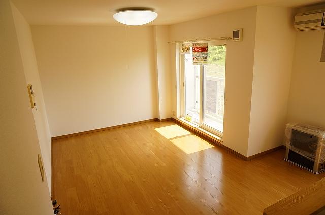 居室・リビング　リビング１