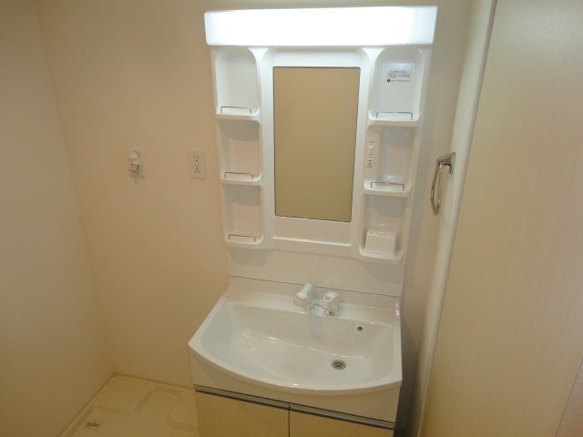 洗面設備　洗髪洗面化粧台