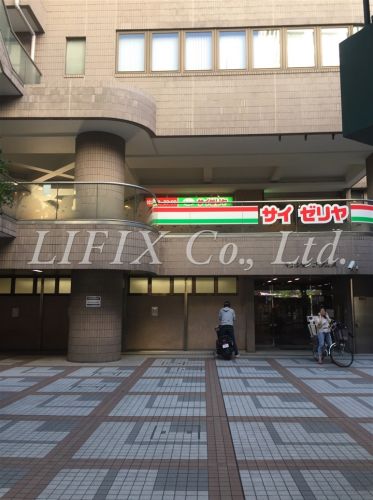 飲食店　サイゼリヤ 日ノ出町駅前店（飲食店）まで351m