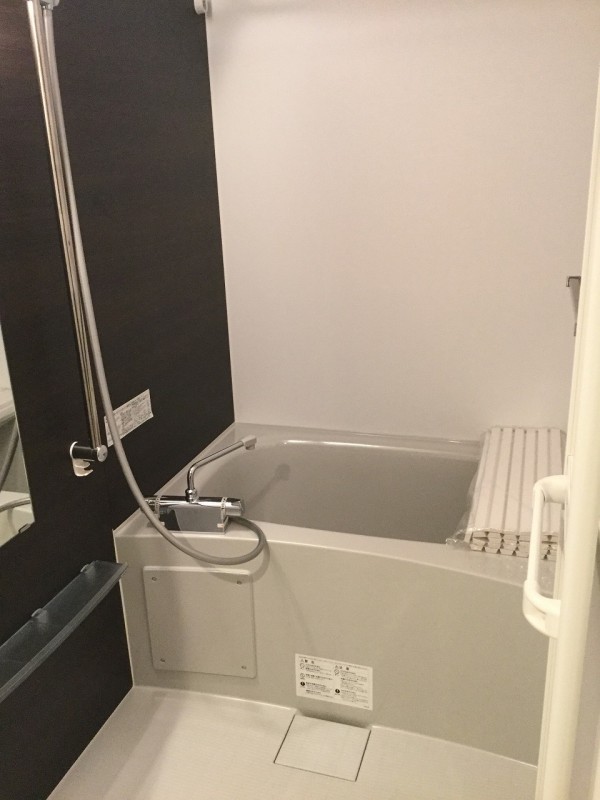 バス・シャワールーム　日々の暮らしに欠かせないお風呂です