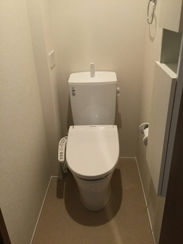 トイレ　トイレもきれいです