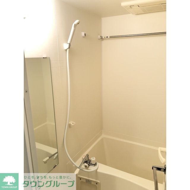 バス・シャワールーム　浴室乾燥機能付き