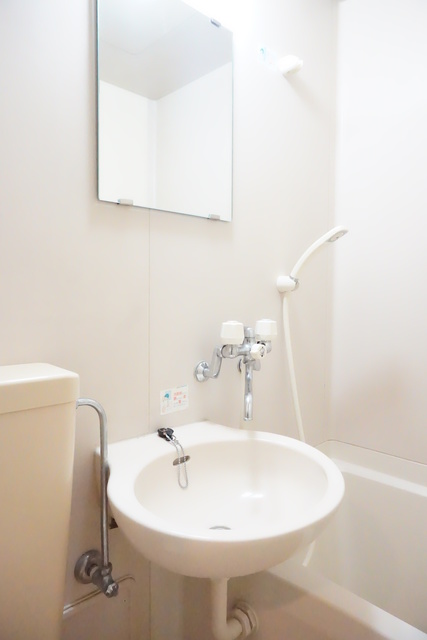 洗面設備　洗面ボールも付いているのでお出掛け準備らくらくですね♪