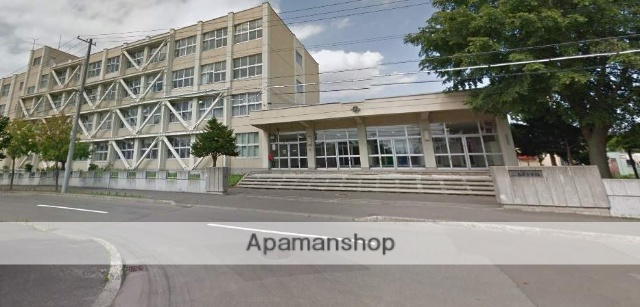 小学校　太平小学校（小学校）まで562m