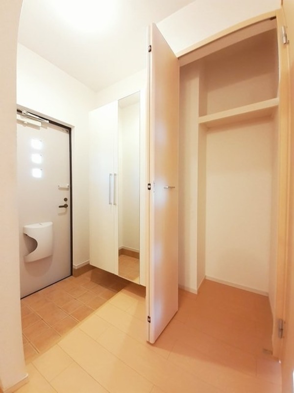 収納　図面と現状に相違がある場合には現状を優先