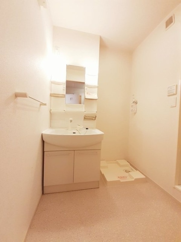 洗面設備　図面と現状に相違がある場合には現状を優先