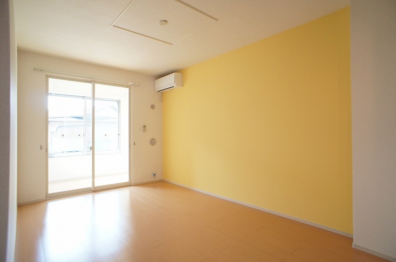 居室・リビング　図面と現状に相違がある場合には現状を優先