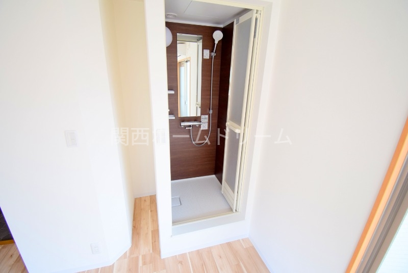 バス・シャワールーム　シャワールーム