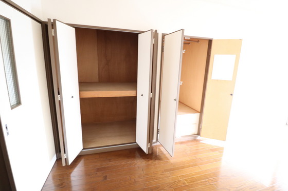 収納　※別部屋の写真です