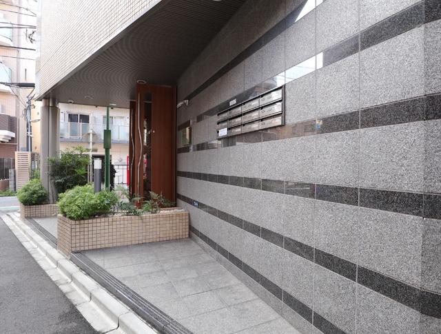 エントランス　エントランス