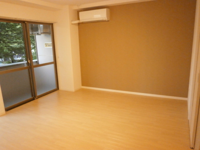 居室・リビング　同型タイプ