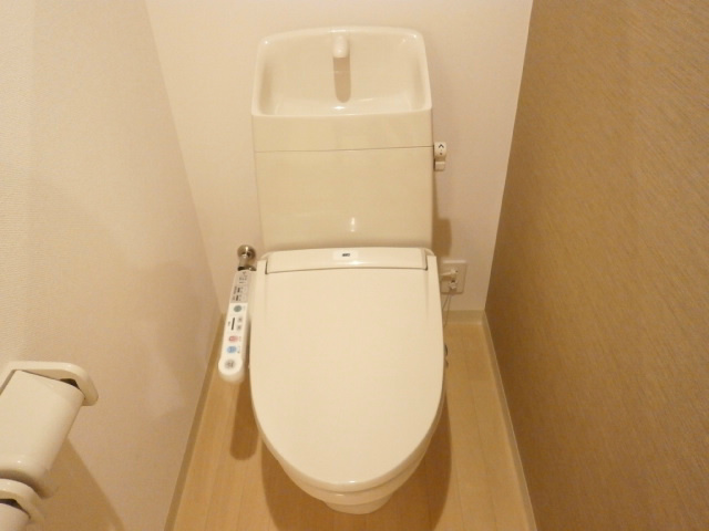 トイレ　同型タイプ