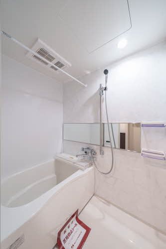 バス・シャワールーム　浴室