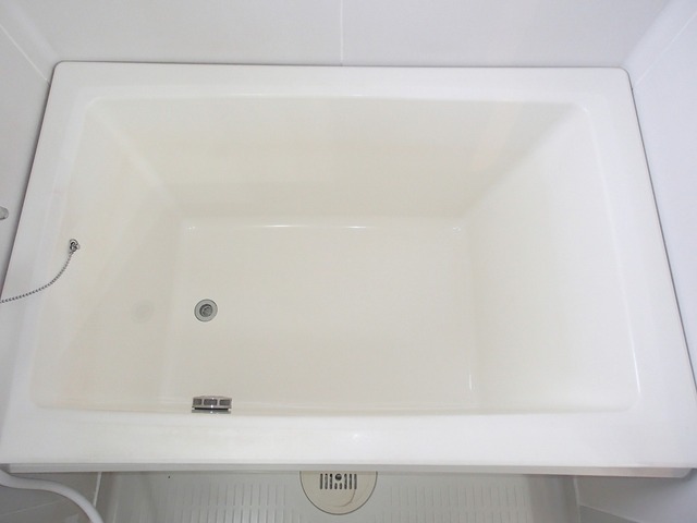 バス・シャワールーム　バスタブ！