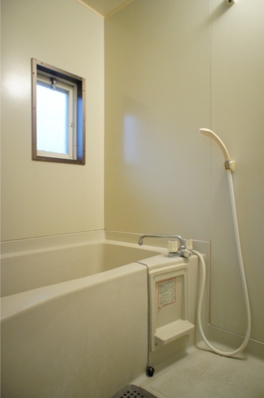 バス・シャワールーム　図面と現状に相違がある場合には現状を優先