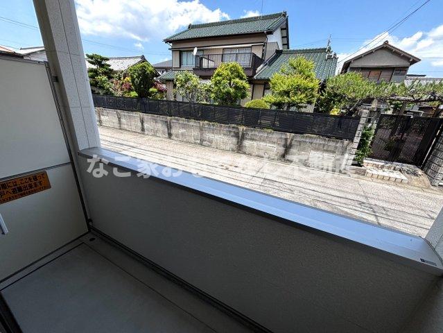 バルコニー　※写真は別号室