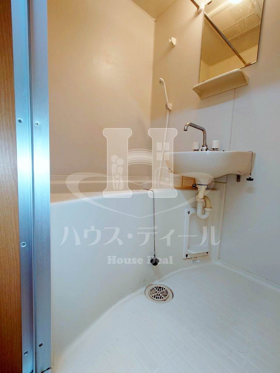 バス・シャワールーム　お風呂です